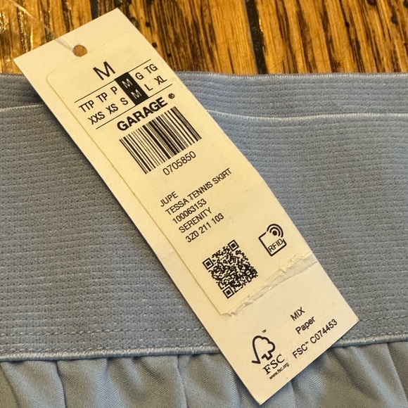 Garage Tessa Tennis Skirt size Med - Picture 2 of 4
